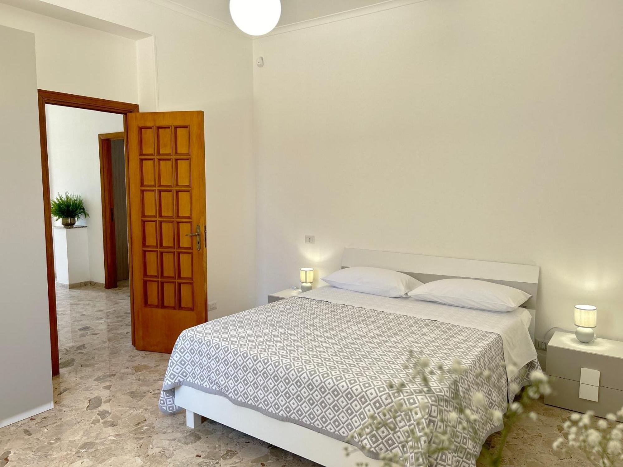 Sole Near The Sandy Beach, Parking & Wifi Holiday home Avola